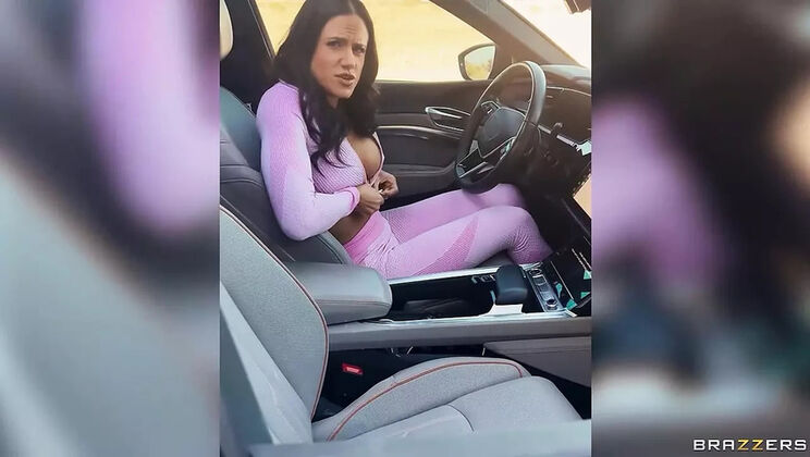 Azgın milf Penny Barber koca sapı çıldıra çıldıra siktiriyor